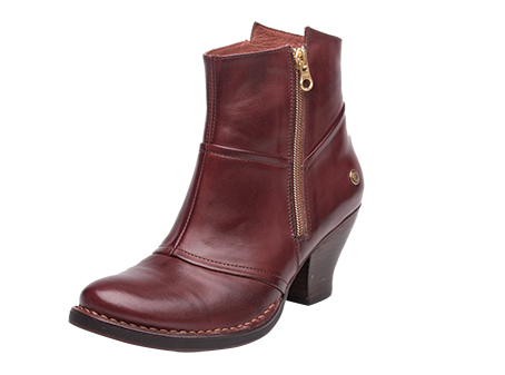 Style Verduzzo 295. Trade £56.5.Retail £140. Available in 5 colours. Sizes 36 to 42. Heel height 65mm and a 15mm platform. Hand finished beautiful leather.