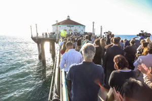 3 Local Community Comes out to Support Remodeled Roundhouse Aquarium SKECHERS PRESIDENT MICHAEL GREENBERG REVIVES THE ROUNDHOUSE AQUARIUM AT CALIFORNIA’S MANHATTAN BEACH PIER