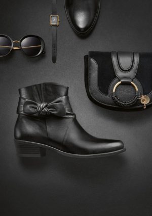 CAPRICE AW19 Leather blank 1 CAPRICE starts with a new soft leather program - softer, more flexible, and more precious!