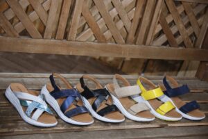 G2B0053 smaller CAPRICE: fresh, chic and sporty into the new spring | summer 2021 season
