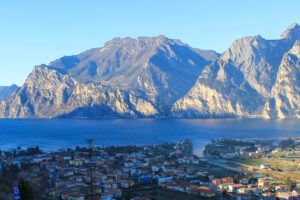 Riva del garda DATES OF THE SHOW IN RIVA DEL GARDA FOR 2023 - EXPO RIVA SCHUH & GARDABAGS PLOTS THE NEXT FEW SHOWS: INNOVATION AND INTERNATIONALISATION TO THE FORE