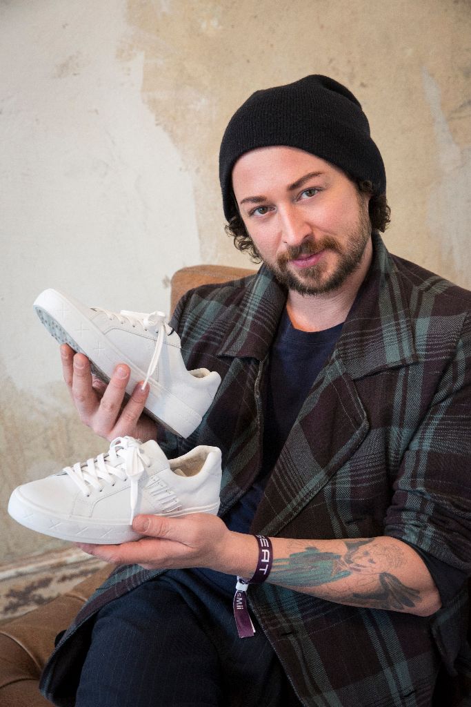 Tamaris launches its shoe collection in collaboration with fashion designer Marcel Ostertag – Exclusive designer edition ‘Tamaris by Marcel Ostertag’ celebrates its première in Berlin